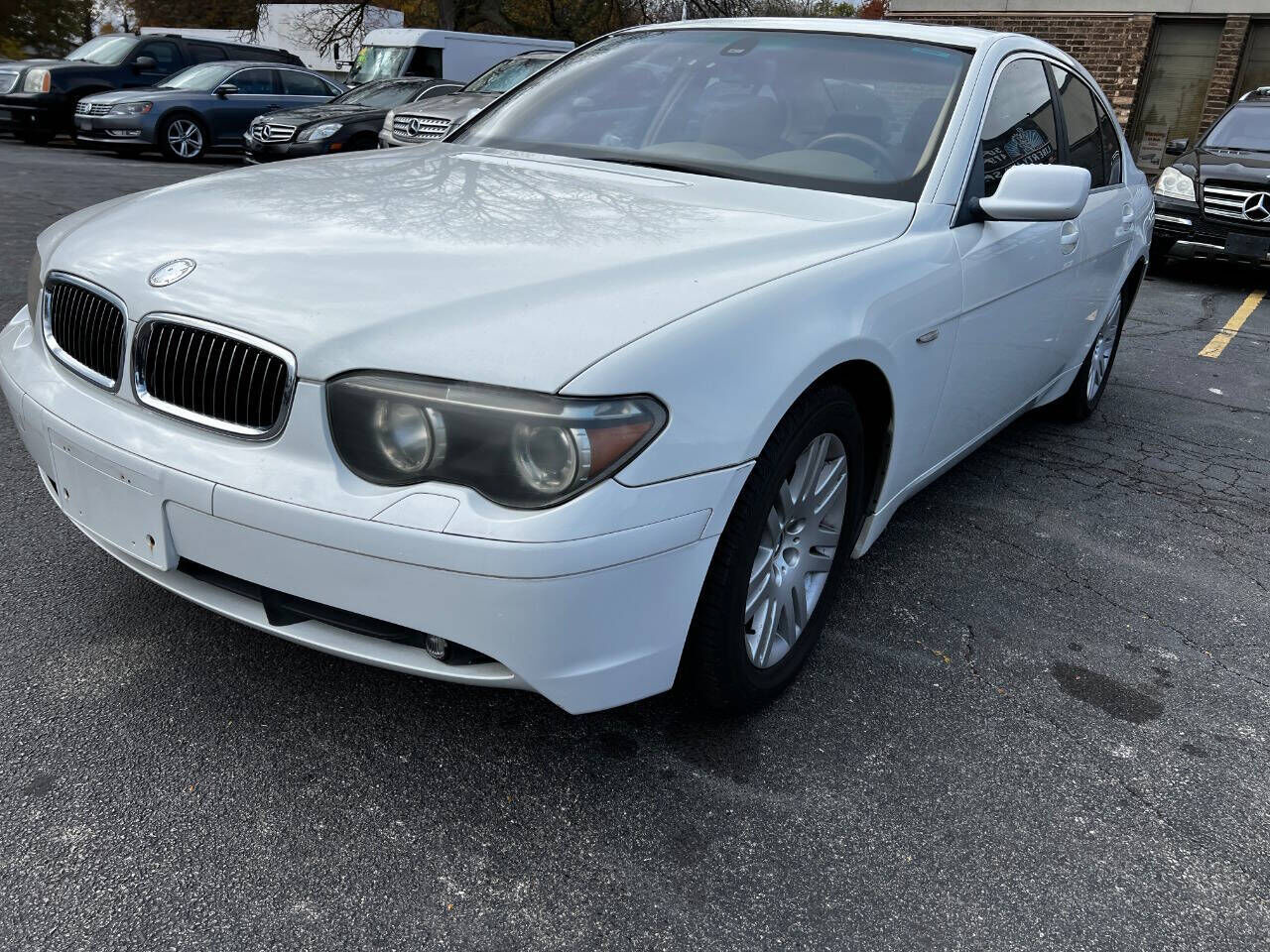 BMW 745i