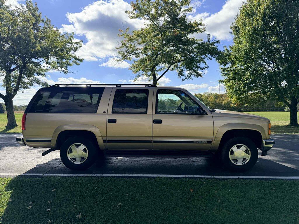 GMC Suburban