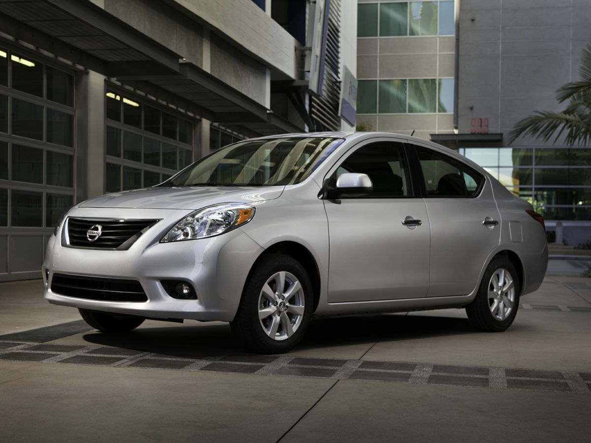 Nissan Versa