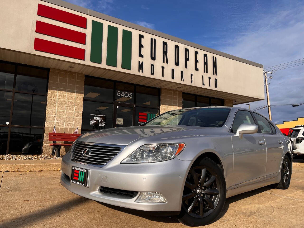 Lexus LS