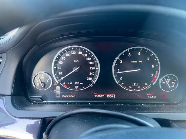 BMW 750i