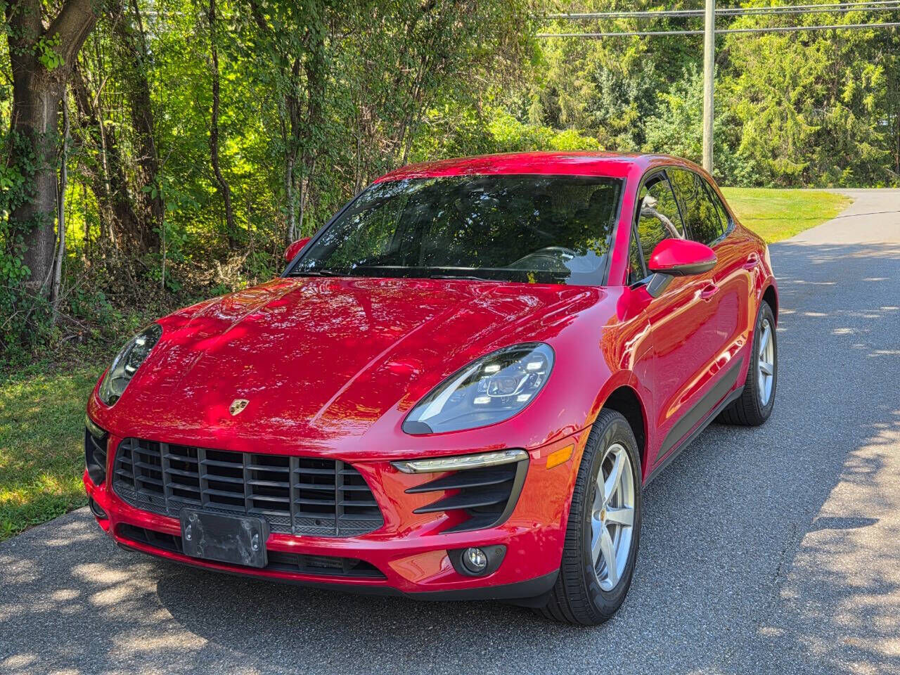 2018 PORSCHE Macan