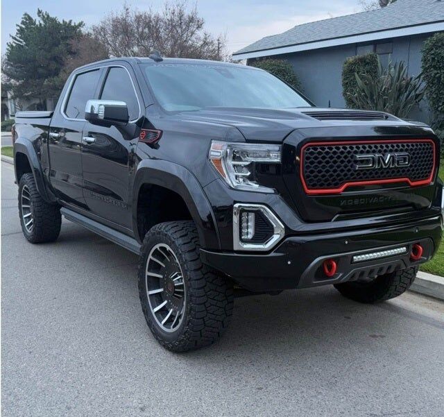 2022 GMC Sierra Limited