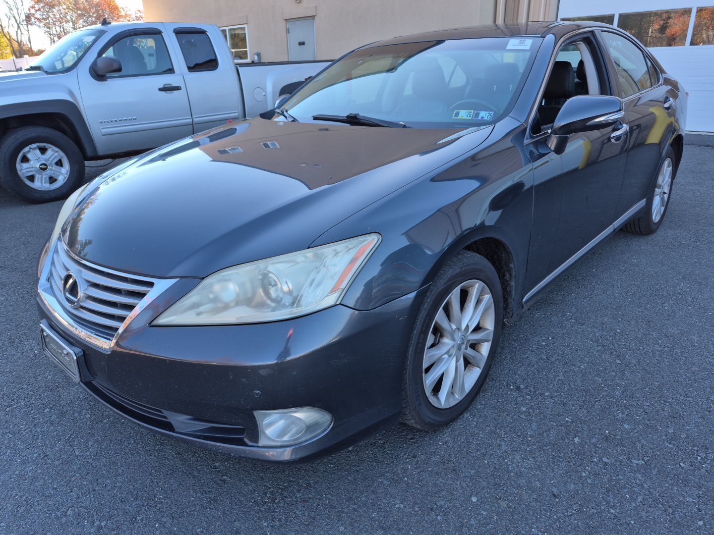 Lexus ES