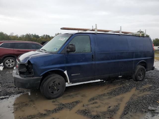GMC Savana