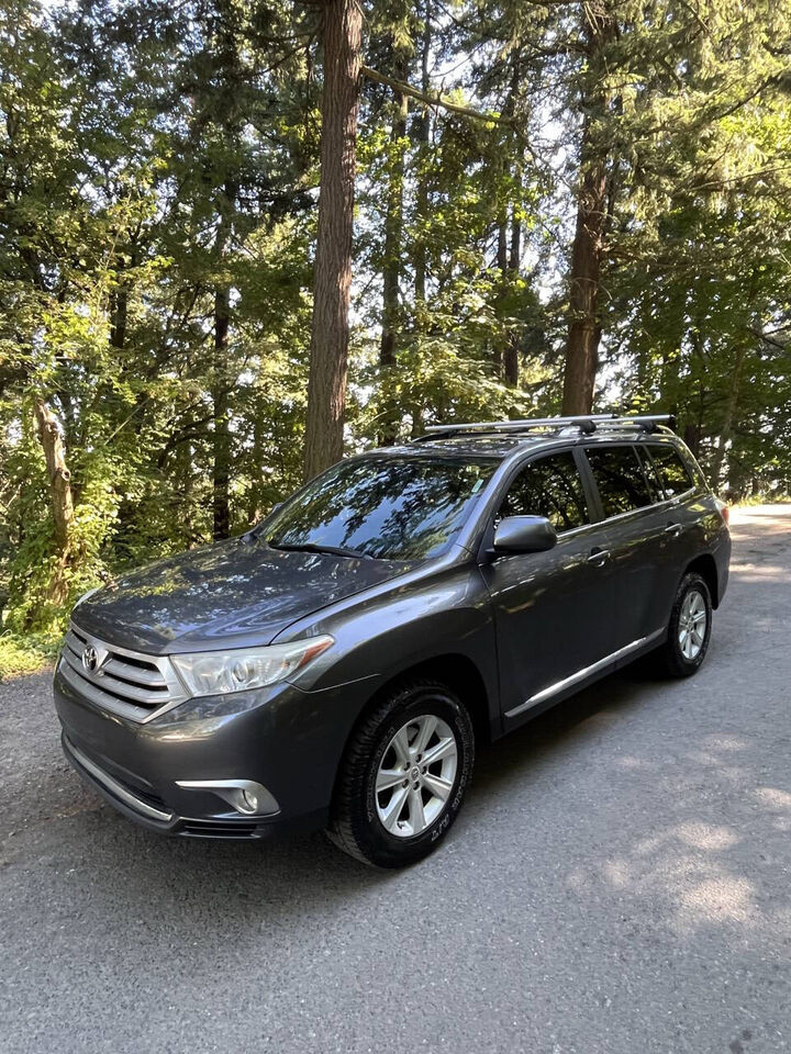 2012 TOYOTA Highlander