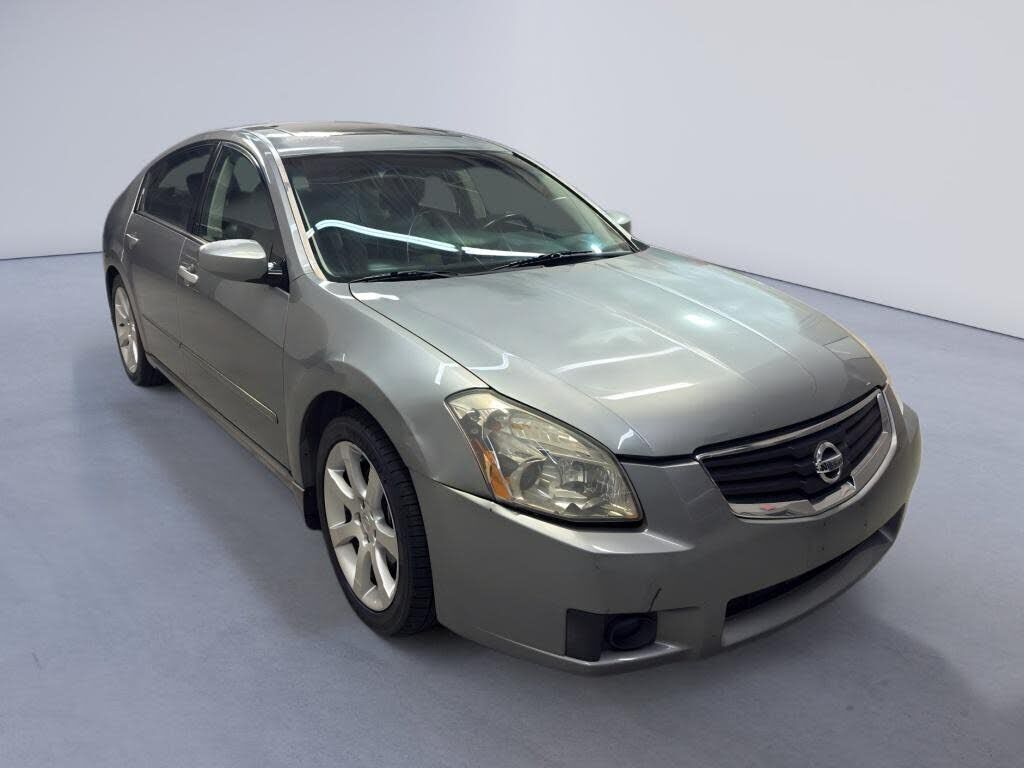 Nissan Maxima