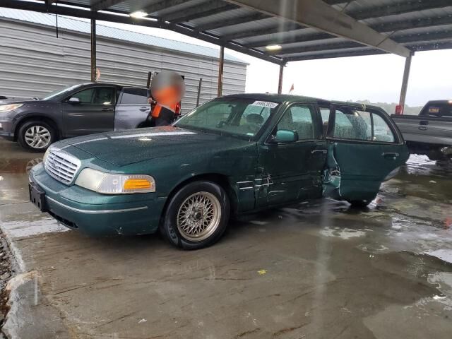 Ford Crown Victoria