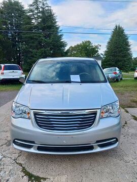 2011 CHRYSLER Town and Country