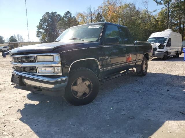 Chevrolet GMT-400