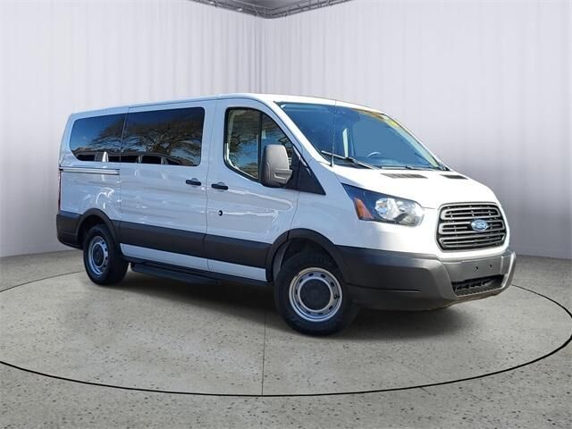 2019 FORD Transit