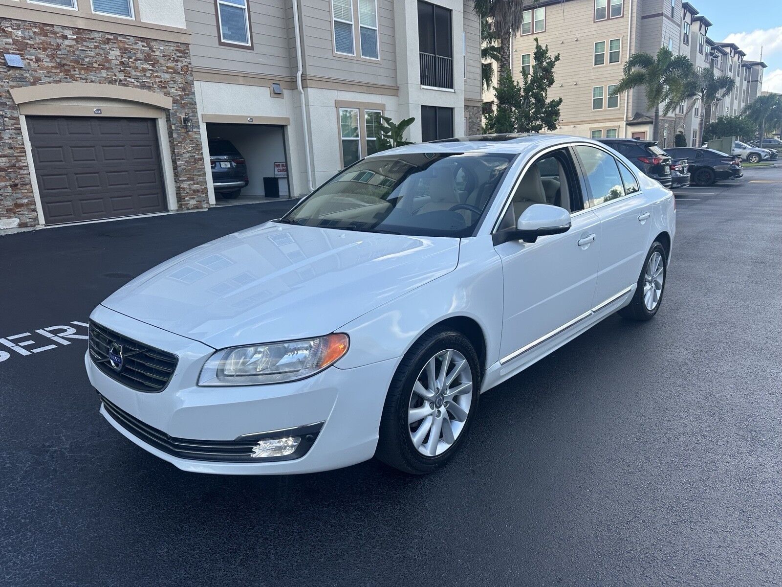 Volvo S80