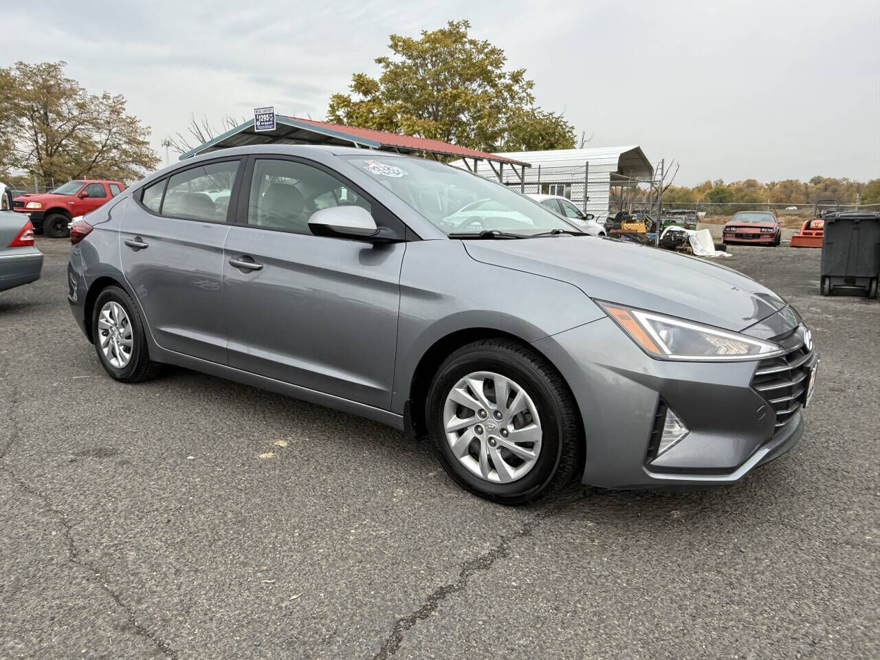 2019 HYUNDAI Elantra