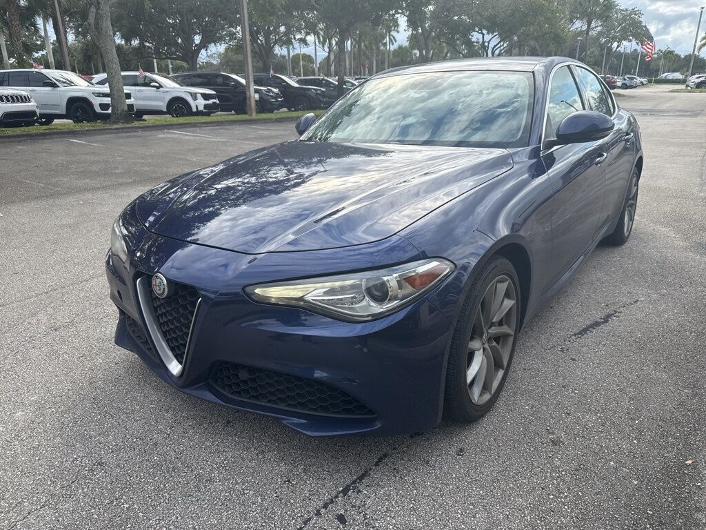 2017 ALFA ROMEO Giulia