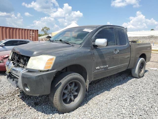 Nissan Titan