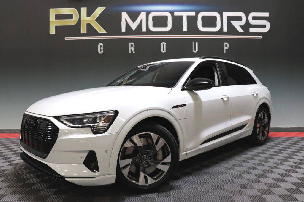 2021 AUDI e-tron