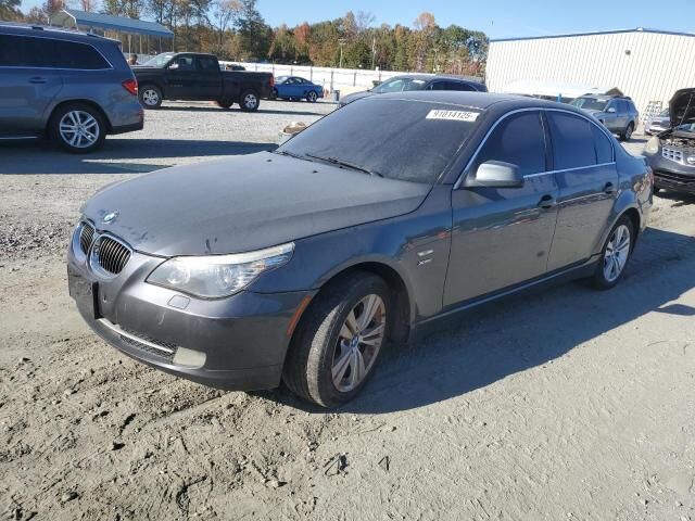 BMW 528i