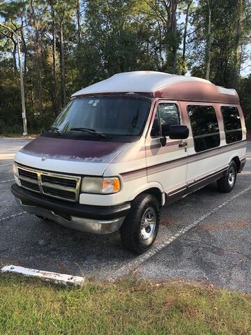 Dodge Ram Van