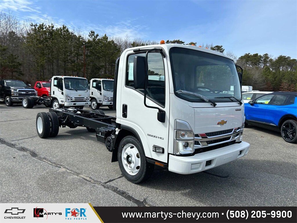 2025 CHEVROLET 5500XG