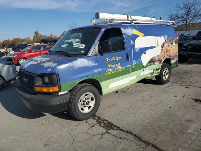 GMC Savana