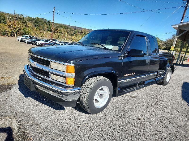 Chevrolet GMT-400