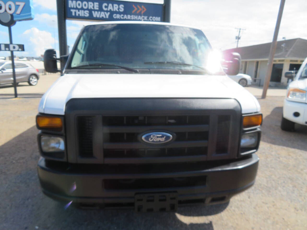Ford E-350