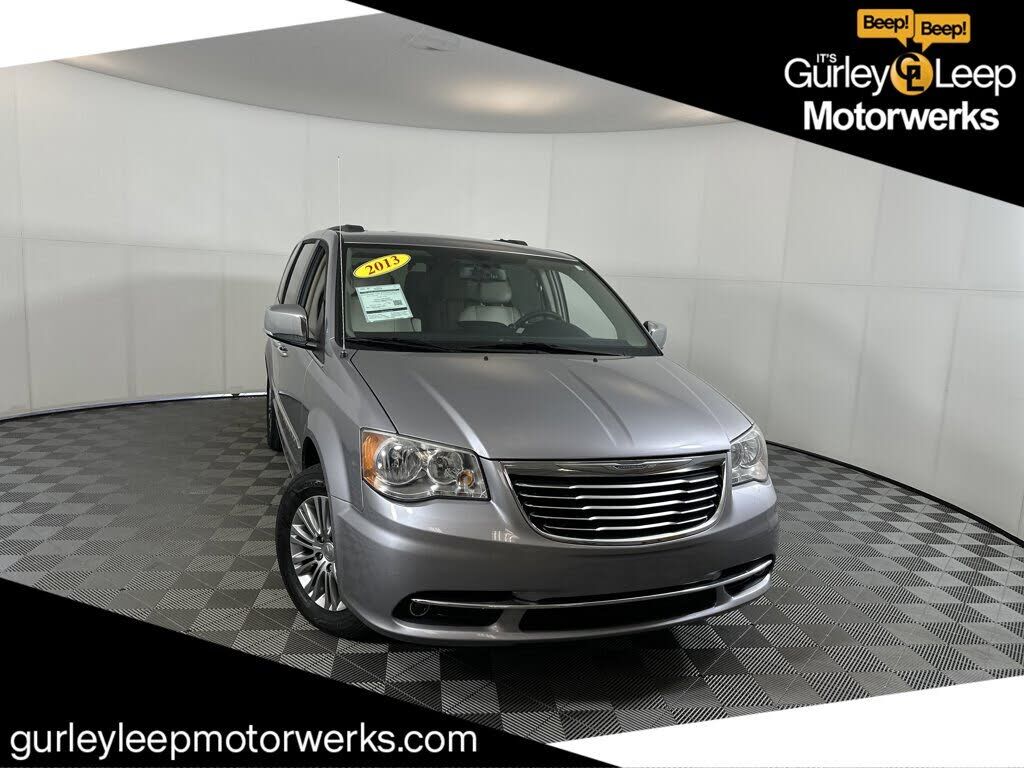 Chrysler Town and Country
