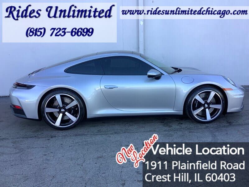 2025 PORSCHE 911