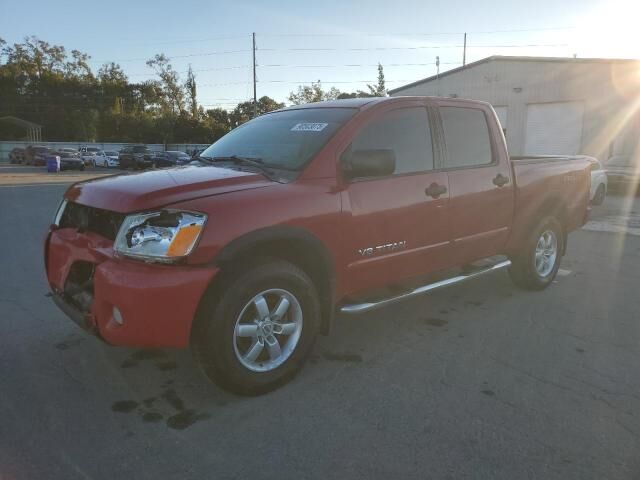 Nissan Titan