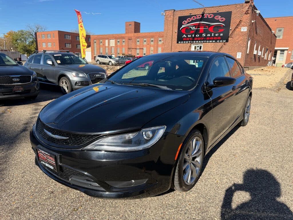 2015 CHRYSLER 200