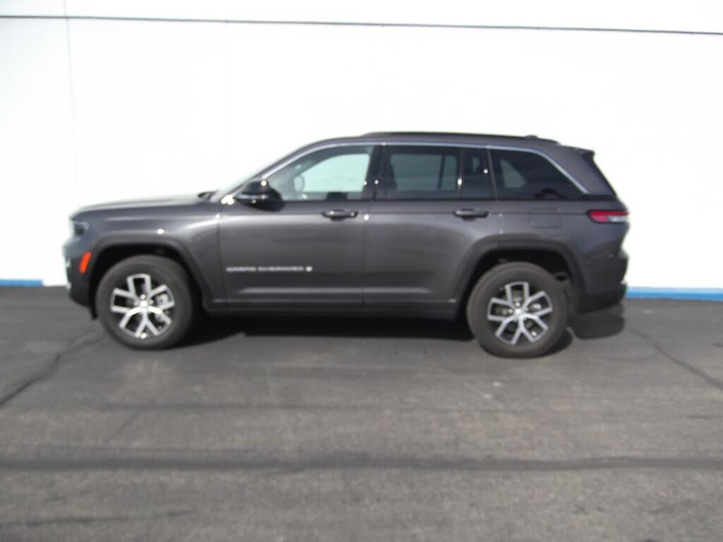 2025 JEEP Grand Cherokee