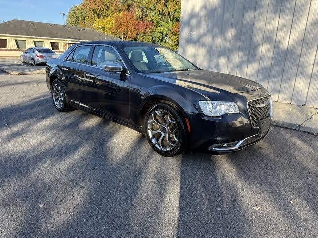 2016 CHRYSLER 300