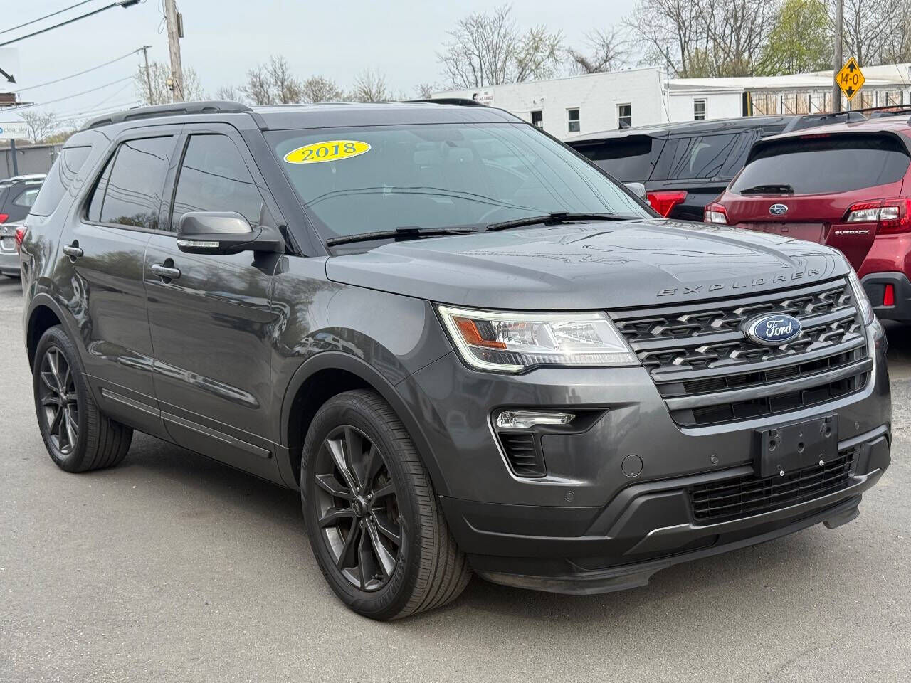 2018 FORD Explorer
