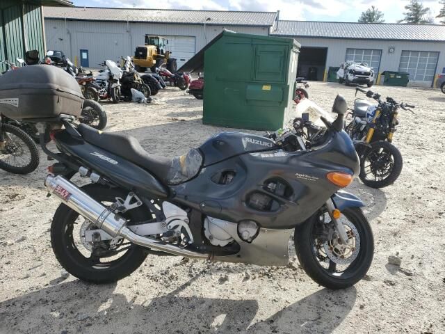 Suzuki GSX750FK