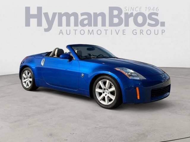 2005 NISSAN 350Z