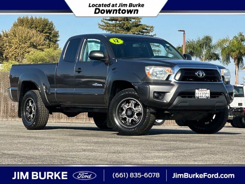 Toyota Tacoma