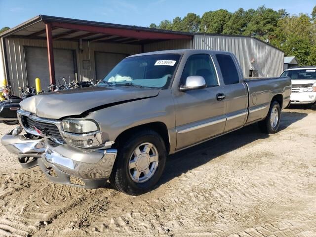 GMC Sierra