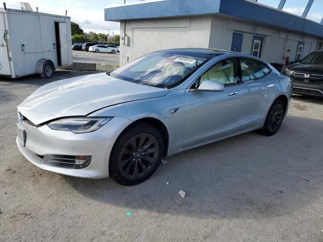 2017 TESLA Model S