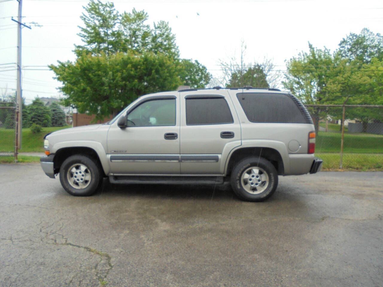2002 CHEVROLET Tahoe