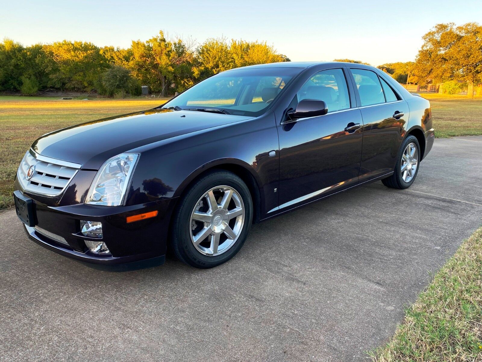 Cadillac STS