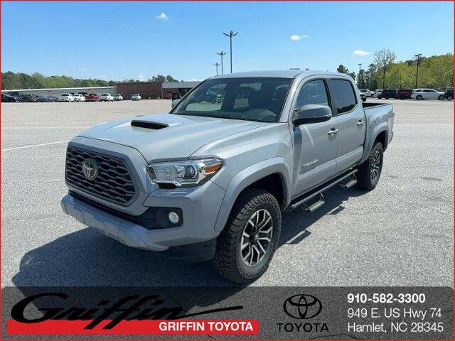2021 TOYOTA Tacoma