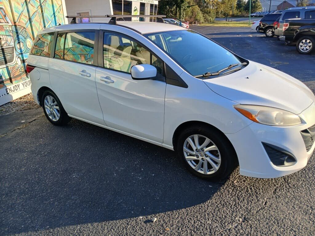 Mazda Mazda5