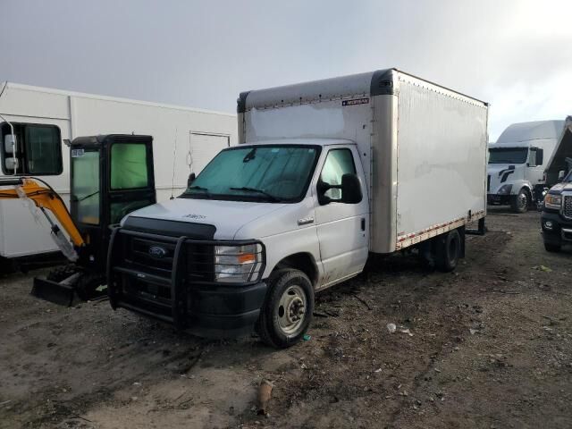 2021 FORD E-350