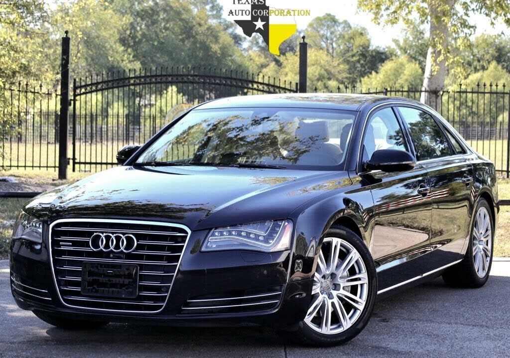 2013 AUDI A8