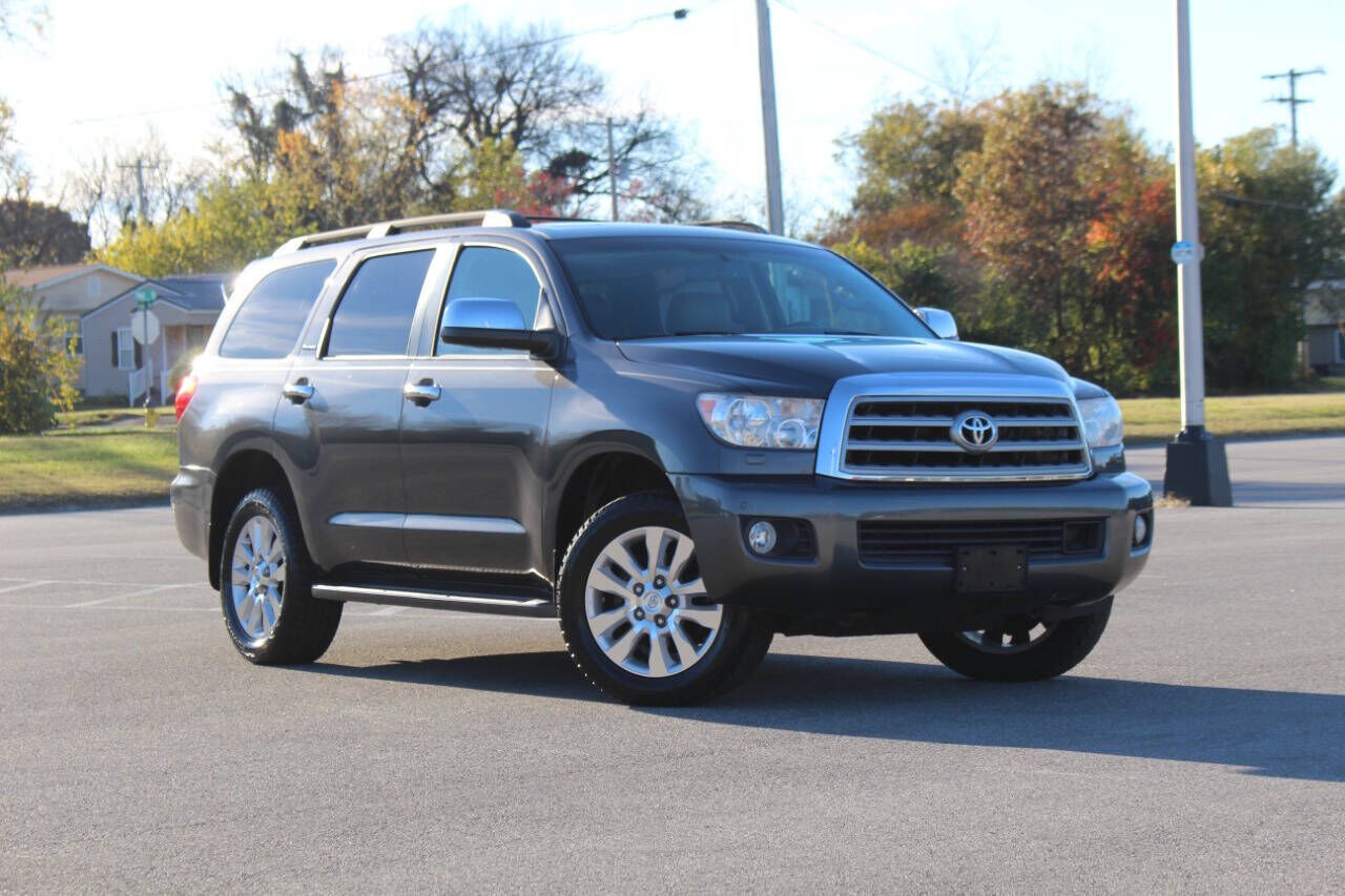 Toyota Sequoia