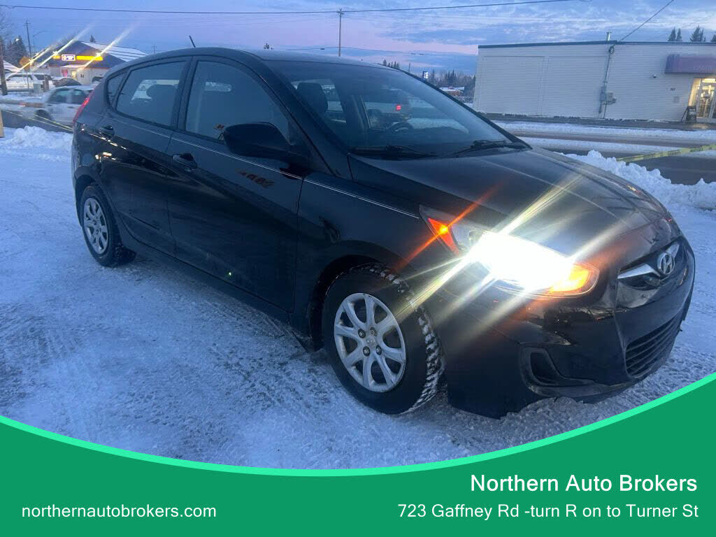 2014 HYUNDAI Accent