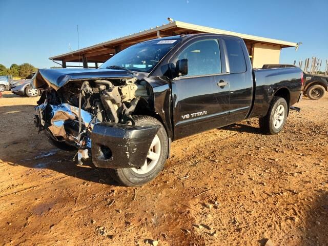 Nissan Titan