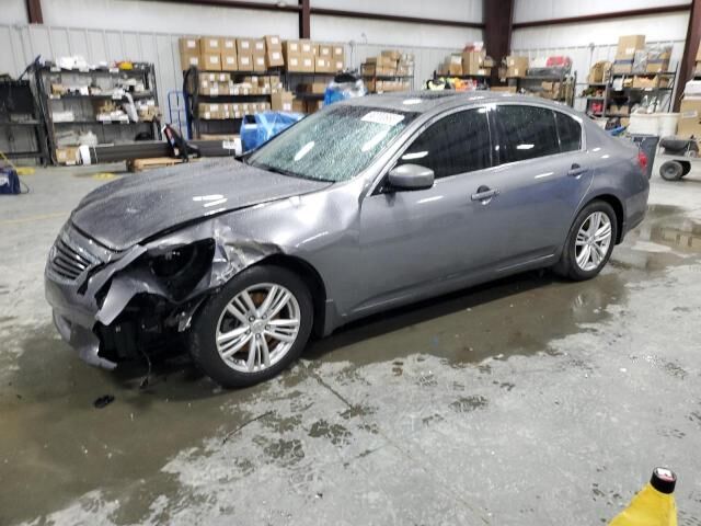 Infiniti G37