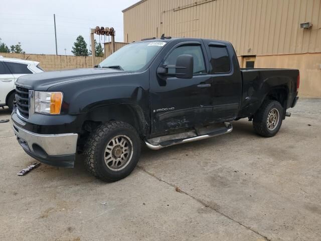 GMC Sierra