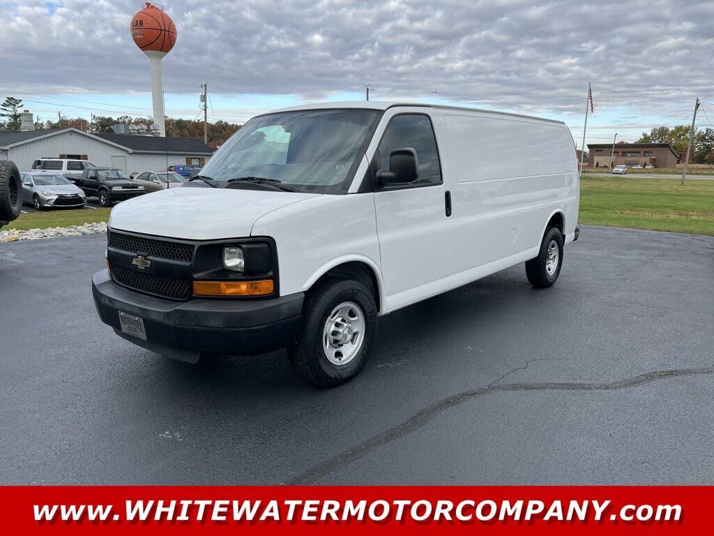 2014 CHEVROLET Express